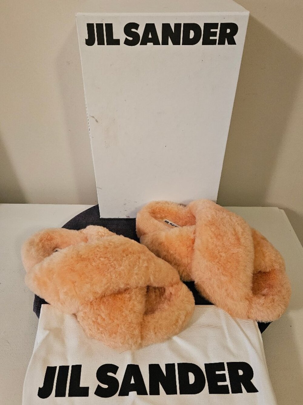 Jil Sander Shearling Crossover Slides Slipper l NWT l Size EU39 l Peach